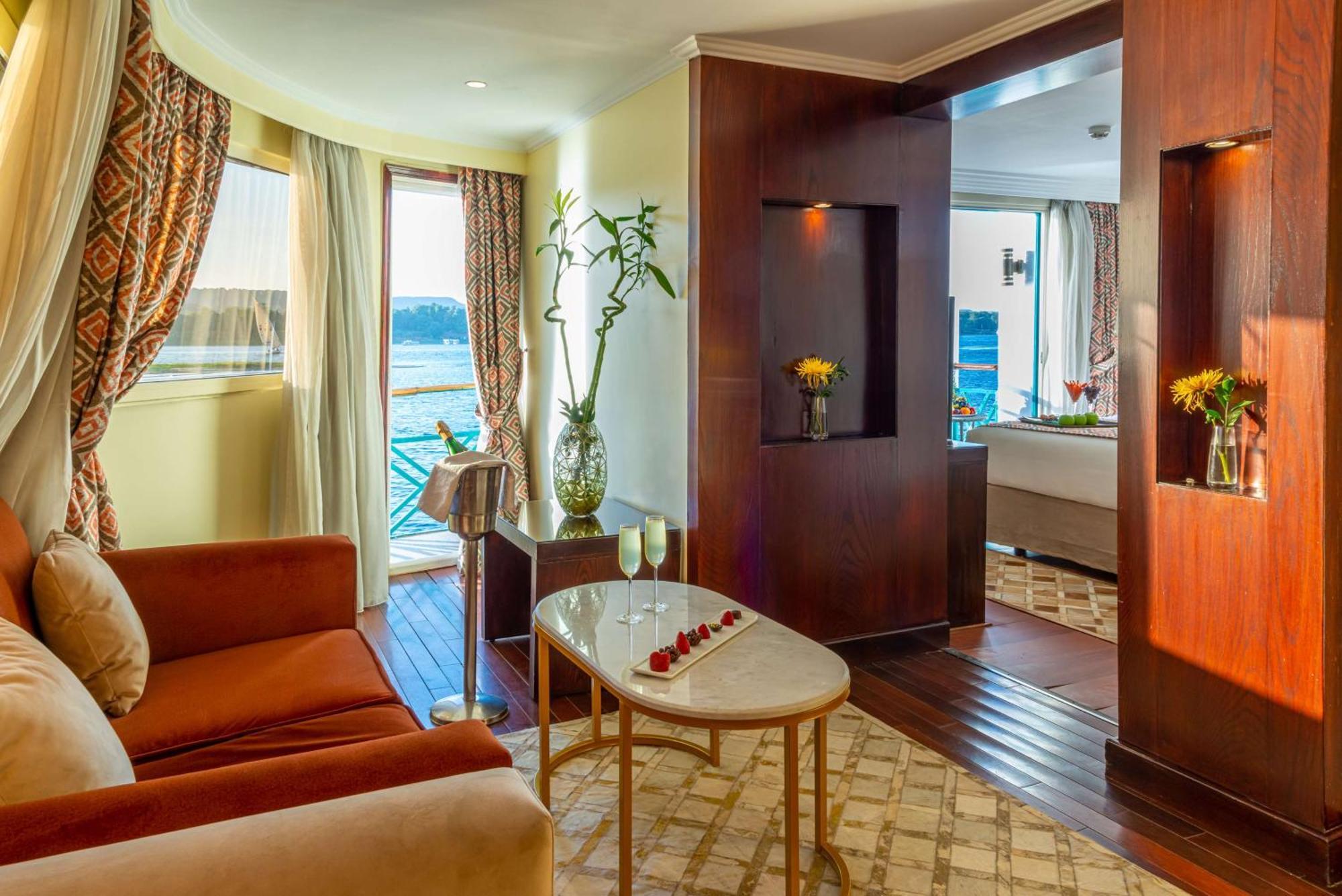 Sonesta Moon Goddess Cruise - From Aswan To Luxor - 03 & 07 Nights Every Friday Otel Dış mekan fotoğraf